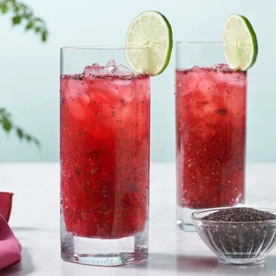 Hibiscus Chia Lemonade